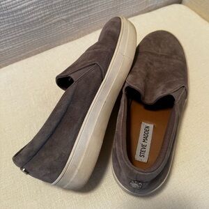 Steve Madden Grey Suede Slip-Ons